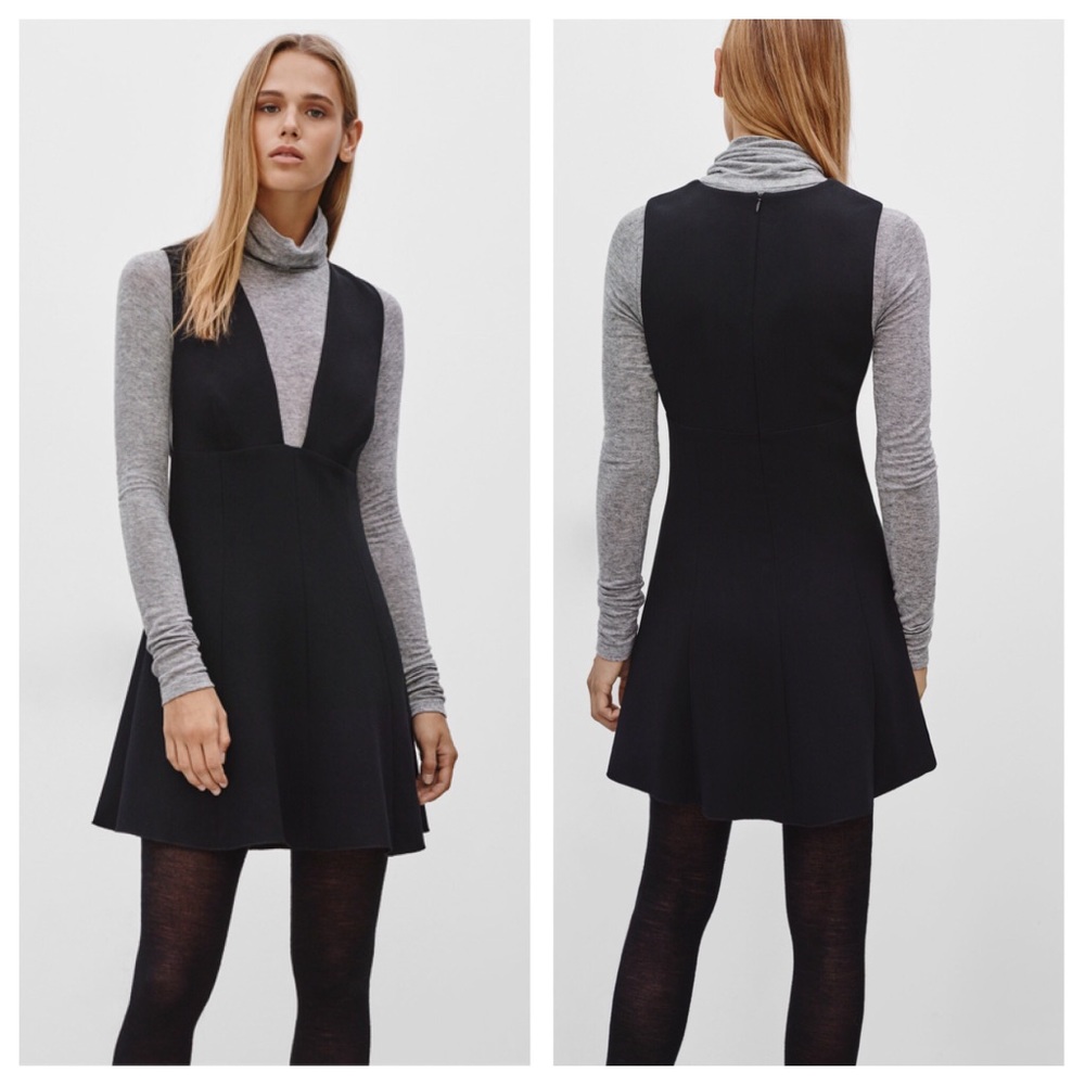 Wilfred Montbrun Sleeveless Black Mini Dress